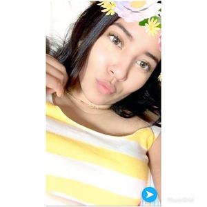 Meet your Posher, Daniela